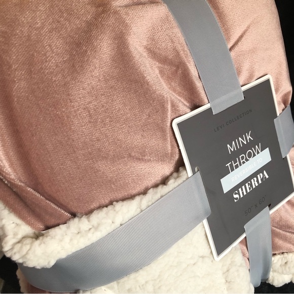 Other - Levi Collection Mink Throw Reversible to Sherpa 50” x 60” - Dusky Pink